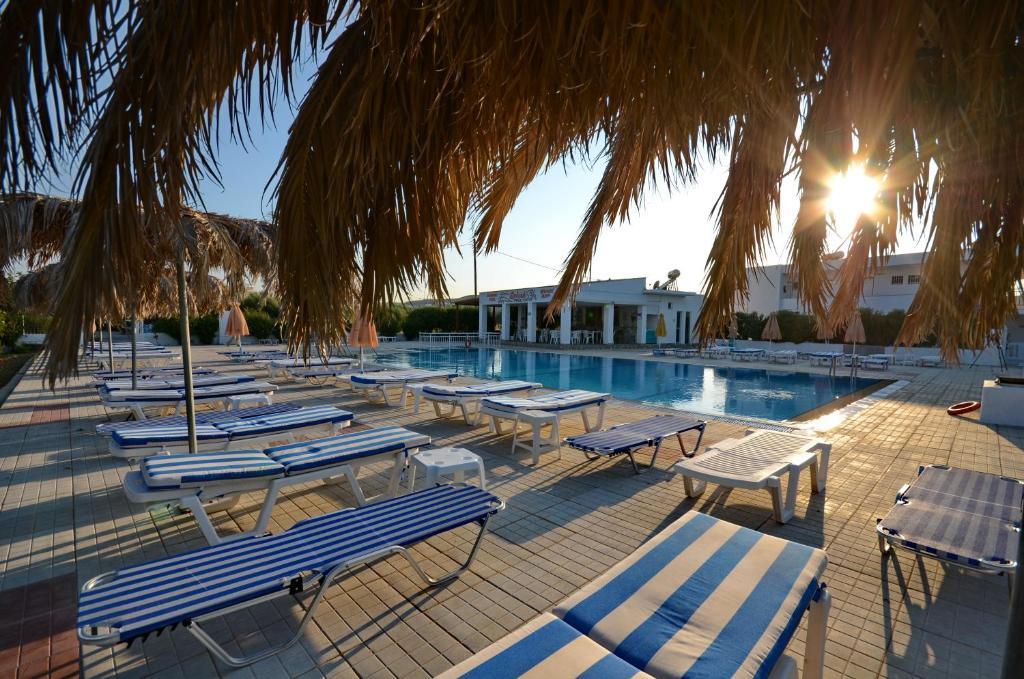 Nikos 2 Studios & Apartments Kardamena  Luaran gambar