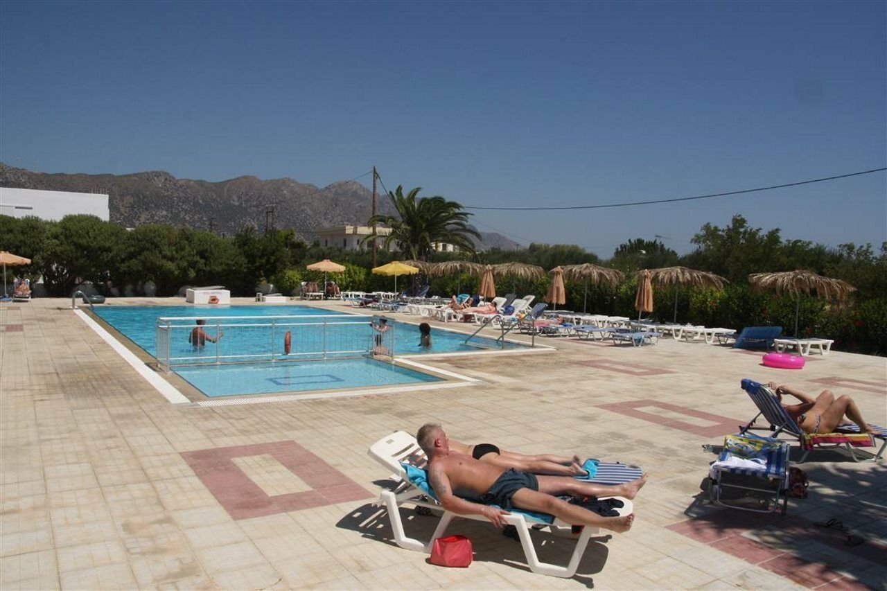 Nikos 2 Studios & Apartments Kardamena  Luaran gambar